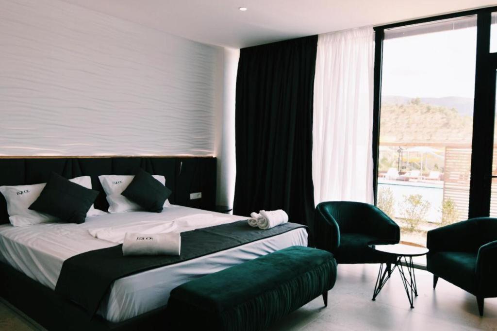 Equos Resort Hotel Тирана Экстерьер фото